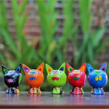 Round Head Cats