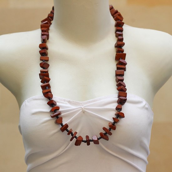 Simple Chain of Dark Brown Bone