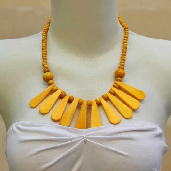 Flatten Yellow Bone Dangled