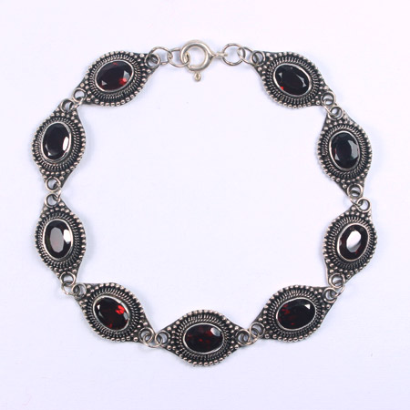 The Chain Of Round Ruby