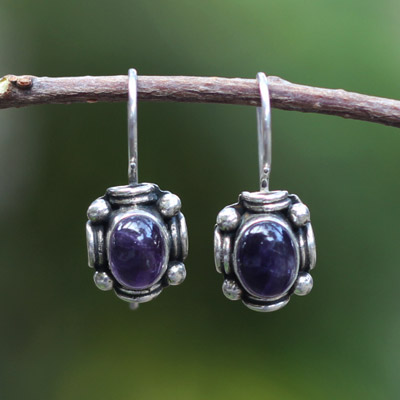 Violet Up Wire