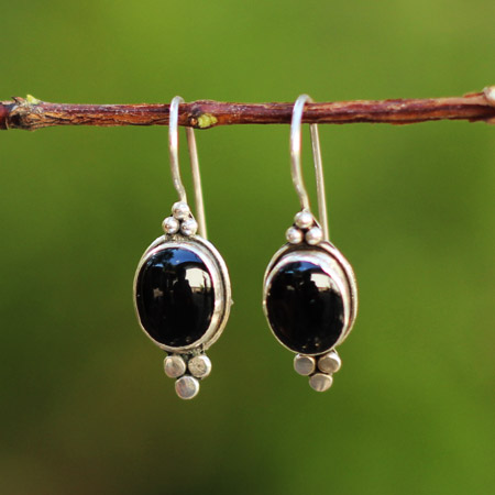 Plain Wire Around with Onyx