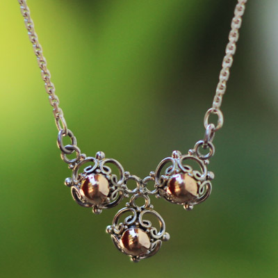 Wire Around Gold
