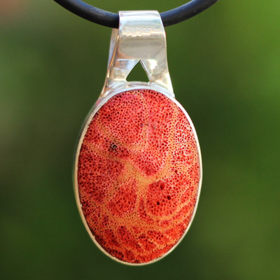 Pipe on oval coral