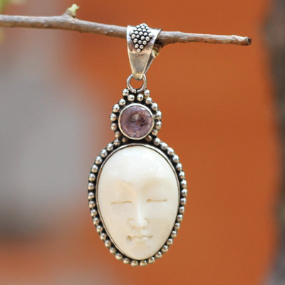 Oval face ametyst stone