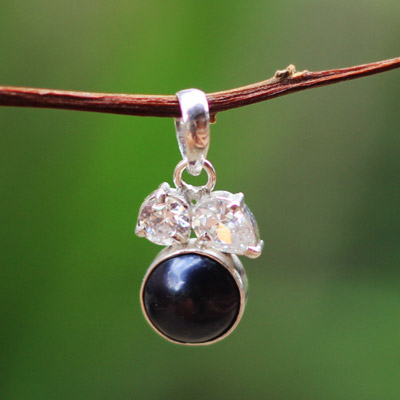 Silver wings black pearl