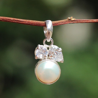 Silver wings white pearl