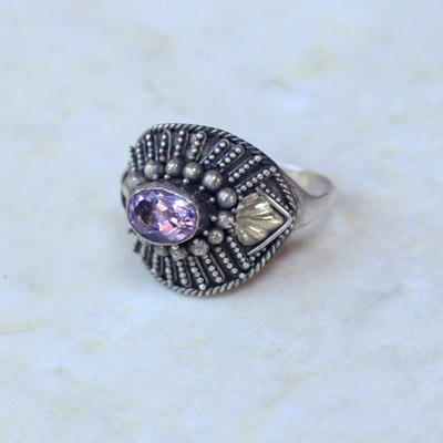 Line Balls With Amethyst