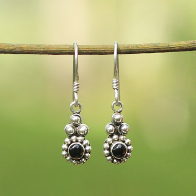 'Round Garnet Hanging