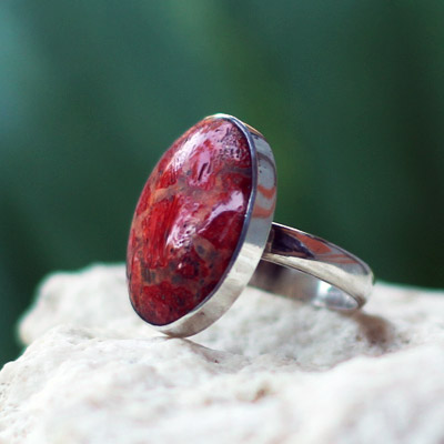 'Simply Plain Coral 