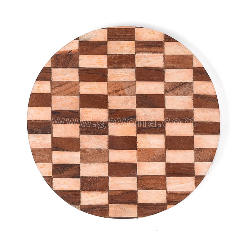 Round Chessboard