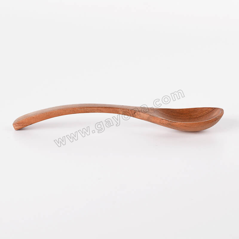 Curvy Teaspoon