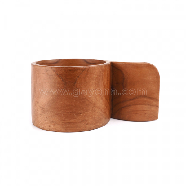 Curved Cup